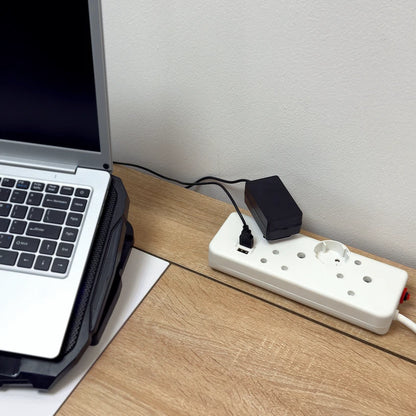 Ellies 4-Way Multiplug - 2 x USB 2.4a - 0.4m