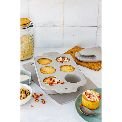 Kitchen Inspire 6 Cup Muffin Pan ( Order in Qty of 6)