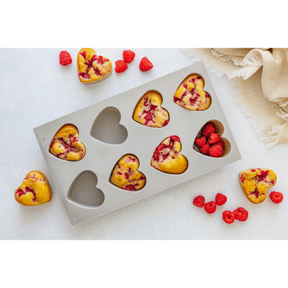 Kitchen Inspire Heart Muffin Pan ( Order in Qty of 6)