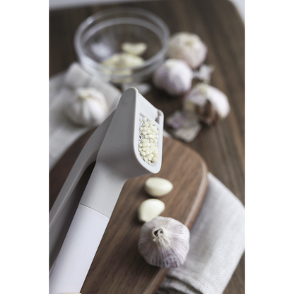 Kitchen Inspire Garlic Press