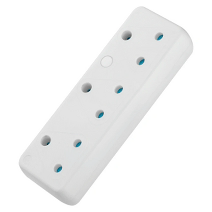 Switched 3-Way 16a Adaptor