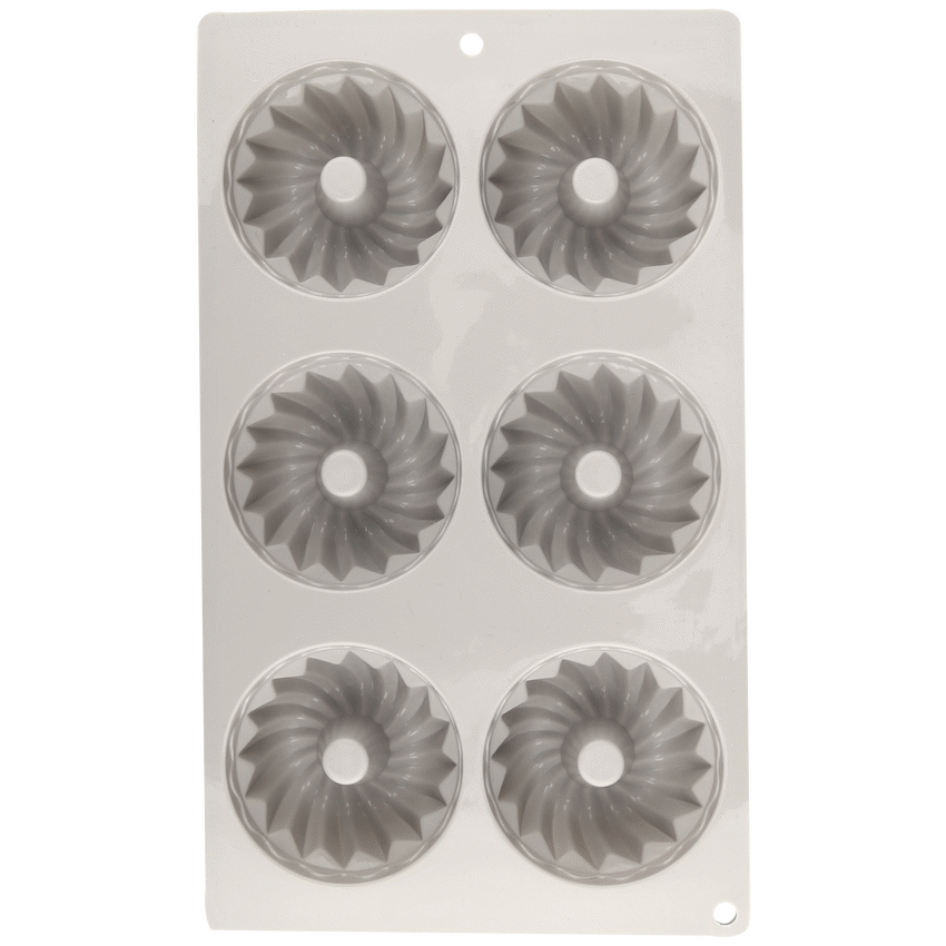 Kitchen Inspire Crown Muffin Pan ( Order in Qty of 6)