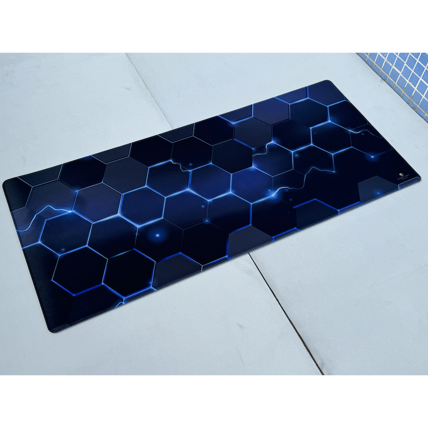Everfurn Premium Geometric Large Desk Mat - Non-Slip - Polyester