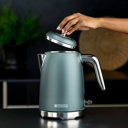 RUSSELL HOBBS AURORA 1.7L STAINLESS STEEL KETTLE RHCK09