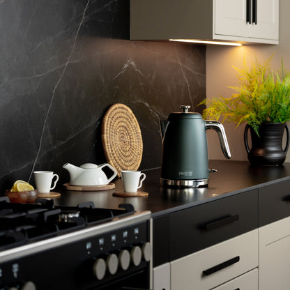 RUSSELL HOBBS AURORA 1.7L STAINLESS STEEL KETTLE RHCK09