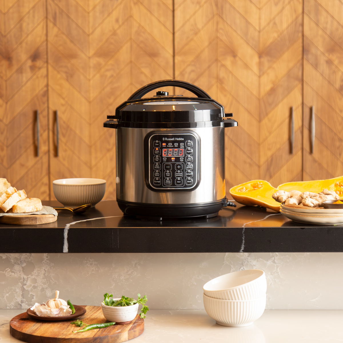 RHEP6N RUSSELL HOBBS 6L ELECTRIC PRESSURE COOKER