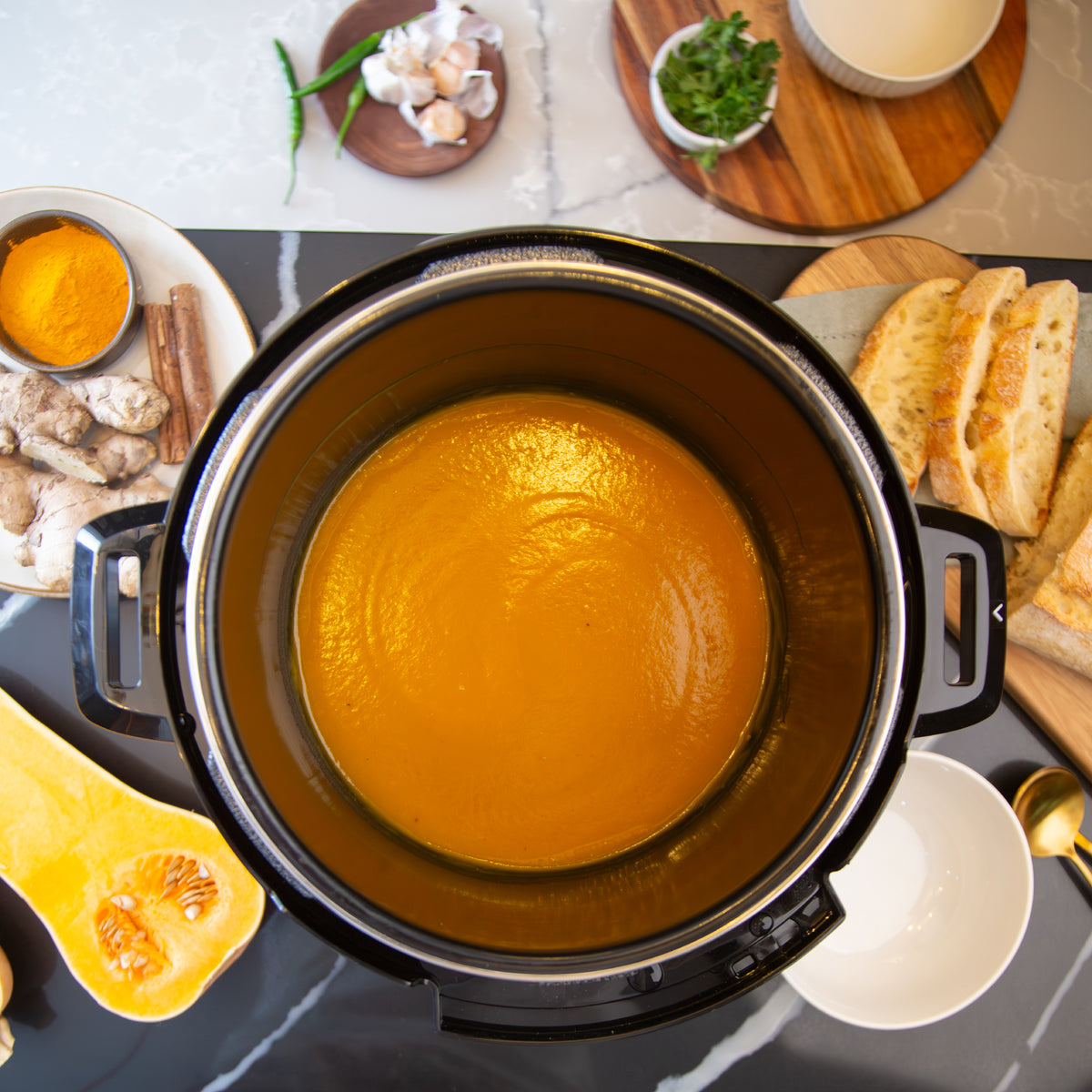 RHEP6N RUSSELL HOBBS 6L ELECTRIC PRESSURE COOKER