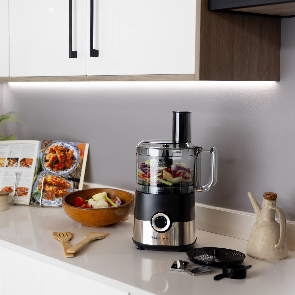 RUSSELL HOBBS ESSENCE FOOD PROCESSOR 750W RHFP42