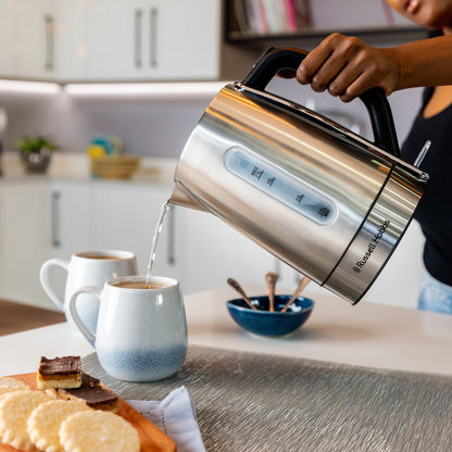 RUSSELL HOBBS ELEMENTS 1.7L STAINLESS STEEL KETTLE RHSSK07